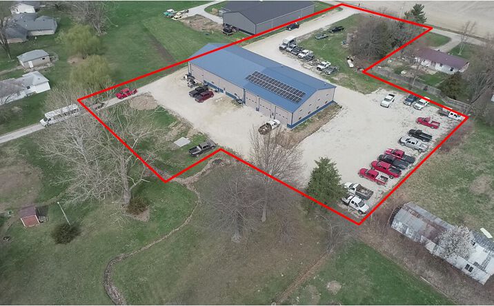 Pictures of Industrial, Mixed Use, Special Purpose property located at 8913 E 1800th Ave, Shumway, IL 62461 for sales - image #1