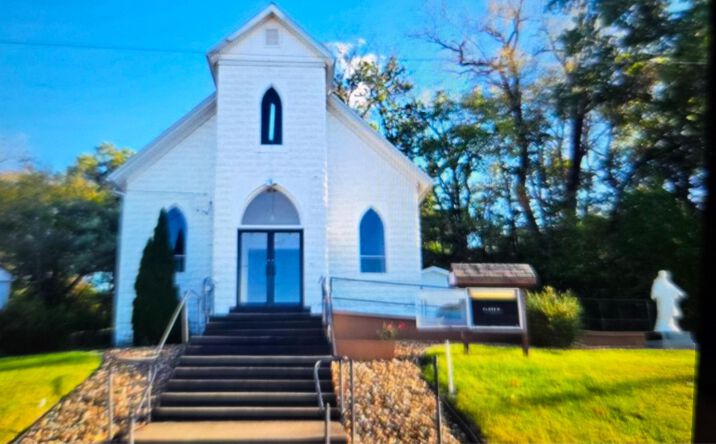 Pictures of Special Purpose property located at 80 W 5th St, Dallas City, IL 62330 for sales - image #1