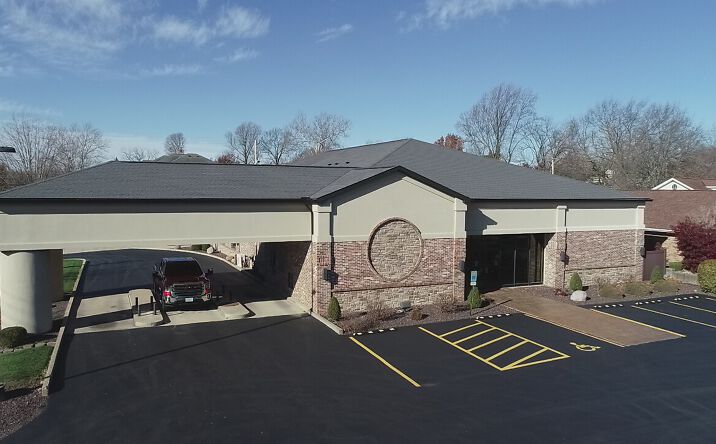 Pictures of Mixed Use, Office, Special Purpose property located at 200 N Morgan St, Shelbyville, IL 62565 for sales - image #1