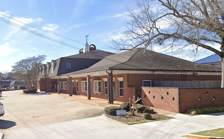 Pictures of Mixed Use, Office property located at 300 W Broome St, LaGrange, GA 30240 for sales - image #1