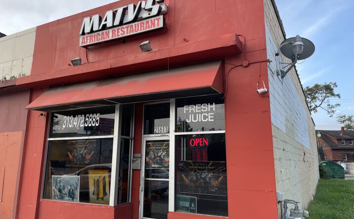 Pictures of Retail property located at 21611 Grand River Ave, Detroit, MI 48219 for sales - image #1