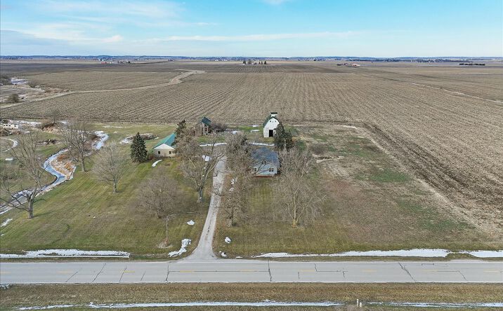 Pictures of Land property located at 8725 Plattville Rd, Newark, IL 60541 for sales - image #1