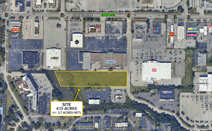 Pictures of Land property located at 6942 Ridge Rd, Parma, OH 44129 for sales - image #1