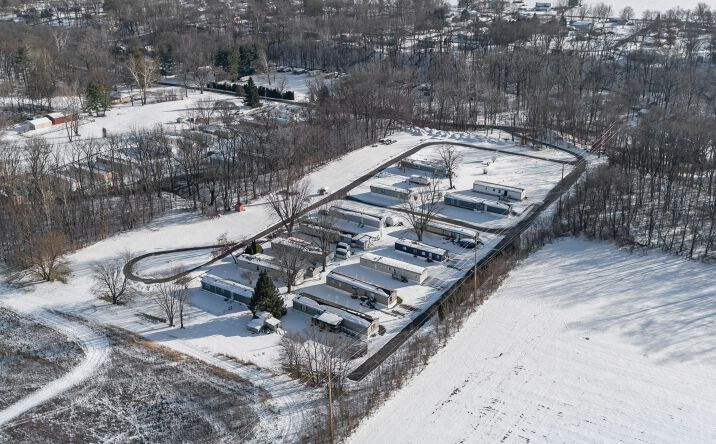Pictures of Mobile Home Park property located at 6029 E 200 N, Monticello, IN 47960 for sales - image #1