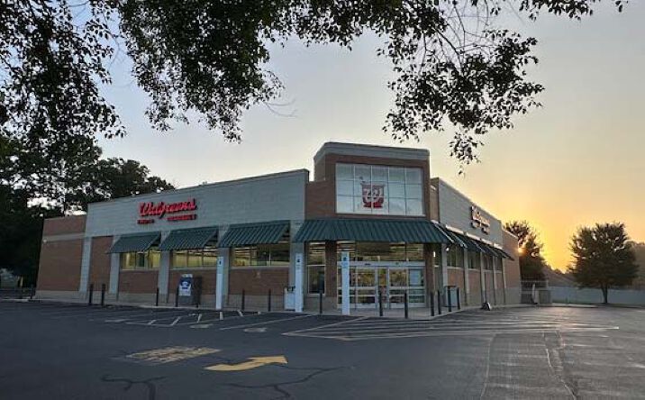 Pictures of Retail property located at 801 Mebane Oaks Rd, Mebane, NC 27302 for sales - image #1