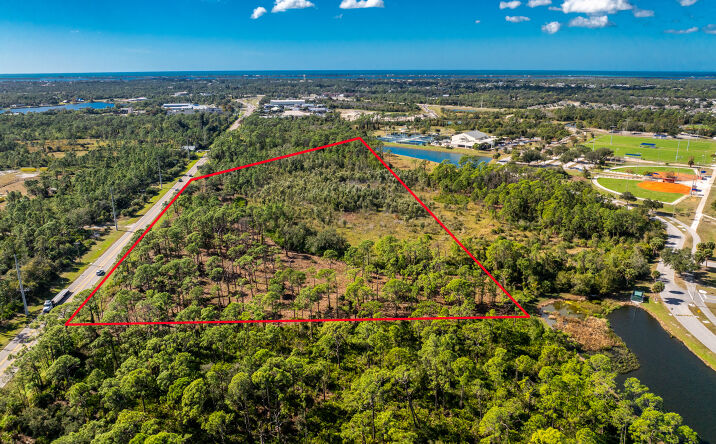 Pictures of Land property located at 0 River Road Englewood, Englewood, FL 34223 for sales - image #1