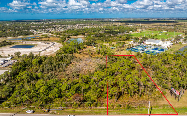 Pictures of Land property located at 1060 S River Rd, Englewood, FL 34223 for sales - image #1