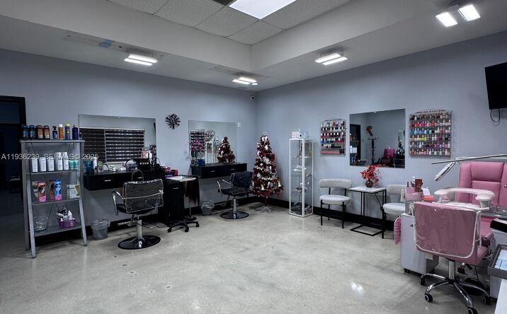 Pictures of Business for Sale, Retail, Office property located at Full-Service Beauty Salon For Sale In Doral, Doral, FL 33172 for sales - image #1