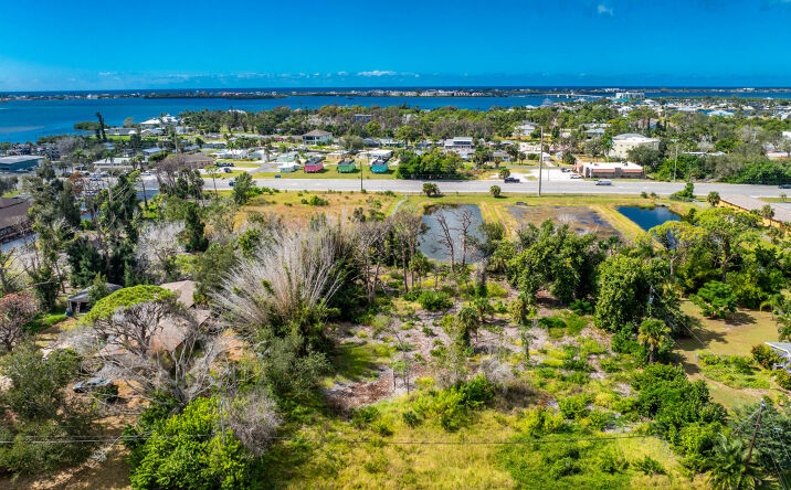 Pictures of Land property located at 1701 Placida Rd, Englewood, FL 34223 for sales - image #1