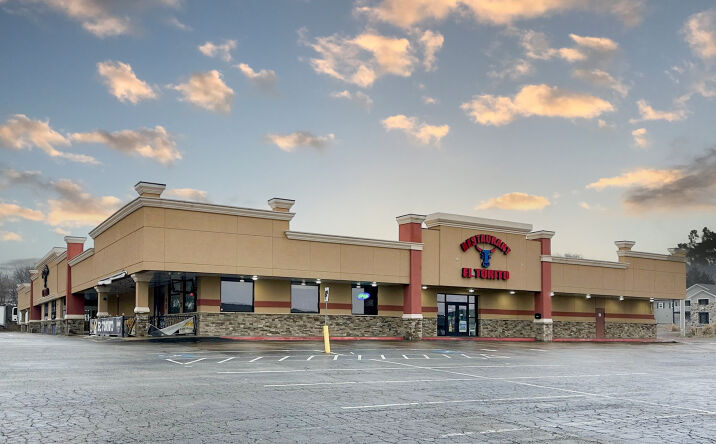 Pictures of Retail, Land property located at 3000 NW Topeka Blvd, Topeka, KS 66617 for sales - image #1