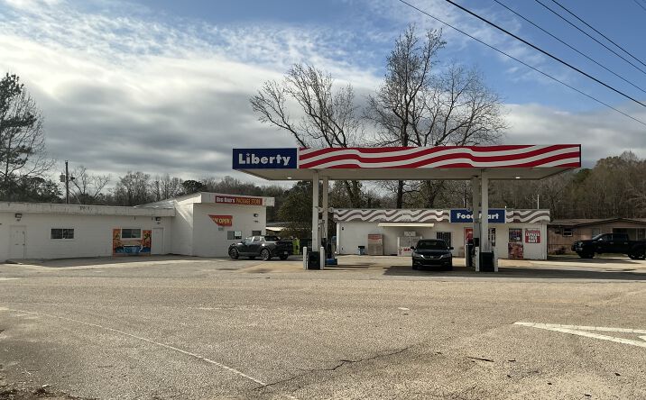Pictures of Retail property located at 10 Co Rd 189, Opelika, AL 36804 for sales - image #1
