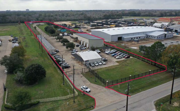 Pictures of Industrial property located at 17125 Groeschke Rd, Houston, TX 77084 for sales - image #1