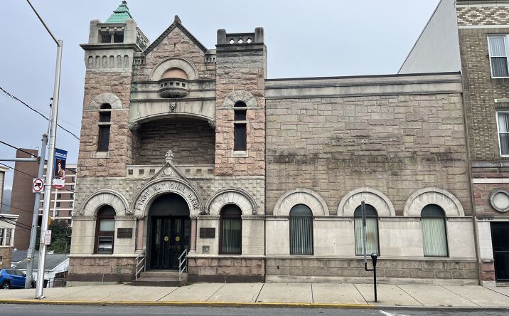 Pictures of Retail property located at 260 Sunbury St, Minersville, PA 17954 for sales - image #1