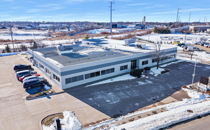 Pictures of Office property located at 1615 Commerce Pkwy, Bloomington, IL 61704 for sales - image #1