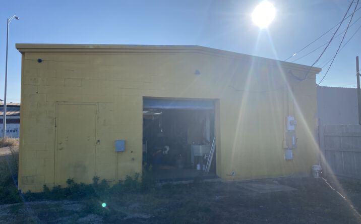 Pictures of Hospitality, Industrial, Office, Retail property located at 357 W Austin St, Giddings, TX 78942 for sales - image #1