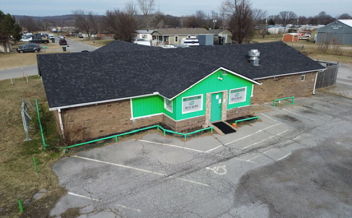Pictures of Retail property located at 4300 W C Rogers Blvd, Skiatook, OK 74070 for sales - image #1