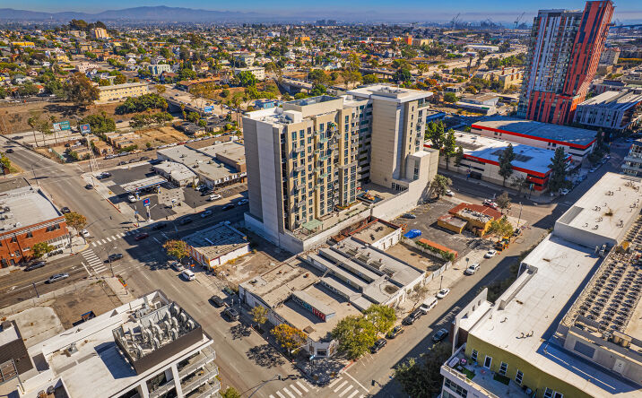 Pictures of Mixed Use, Retail property located at 639 15th St, San Diego, CA 92101 for sales - image #1