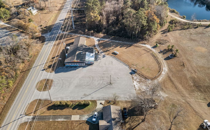 Pictures of Business for Sale property located at 2383 NC-58, Swansboro, NC 28584 for sales - image #1