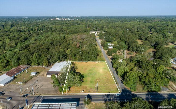 Pictures of Land property located at 902 S Main St, Petal, MS 39465 for sales - image #1