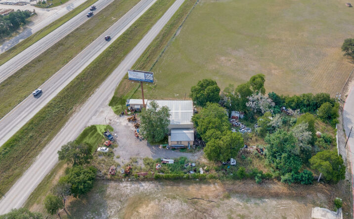 Pictures of Industrial, Mixed Use property located at 40175 I-10, Boerne, TX 78006 for sales - image #1