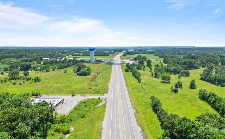 Pictures of Land property located at 2719 Tom Austin Hwy, Springfield, TN 37172 for sales - image #1