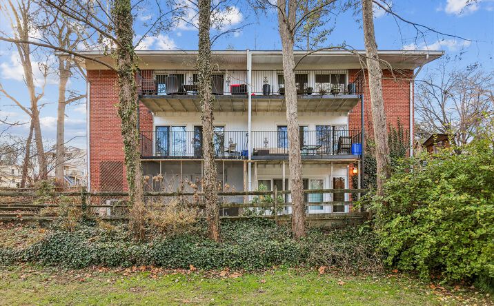 Pictures of Multifamily property located at 921 Prospect Street, Takoma Park, MD 20912 USA, Takoma Park, MD 20912 for sales - image #1
