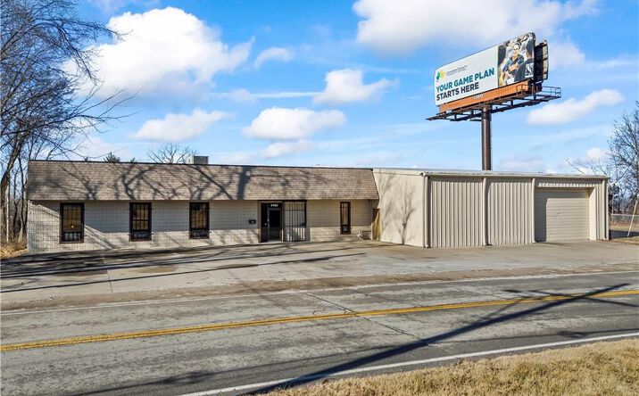 Pictures of Industrial, Office property located at 4702 Eastern Avenue, Kansas City, MO 64129 for sales - image #1