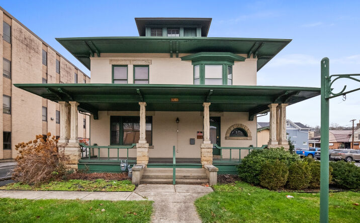 Pictures of Office property located at 1205 Quarrier Street E., Charleston, WV 25301 for sales - image #1