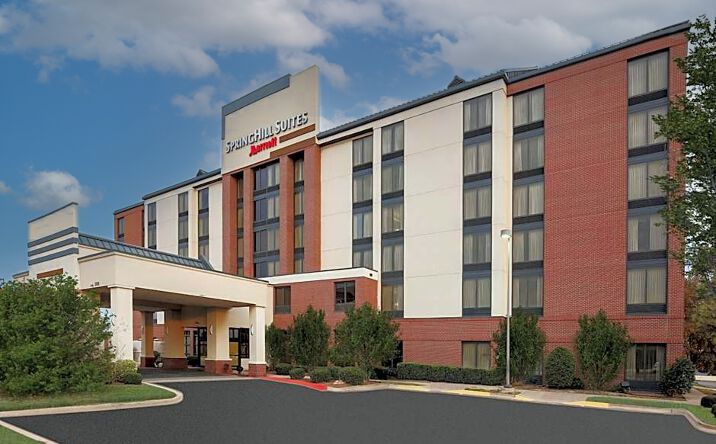 Pictures of Hospitality property located at 3201 W Memorial Rd, Oklahoma City, OK 73134 for sales - image #1