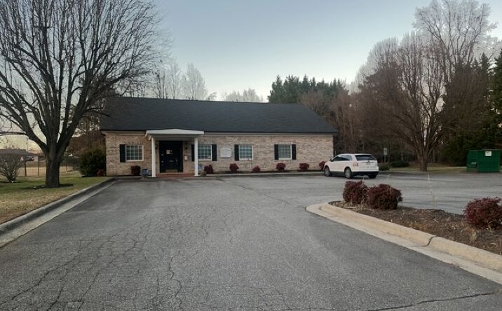 Pictures of Office property located at 1011 Masten Dr, Kernersville, NC 27284 for sales - image #1