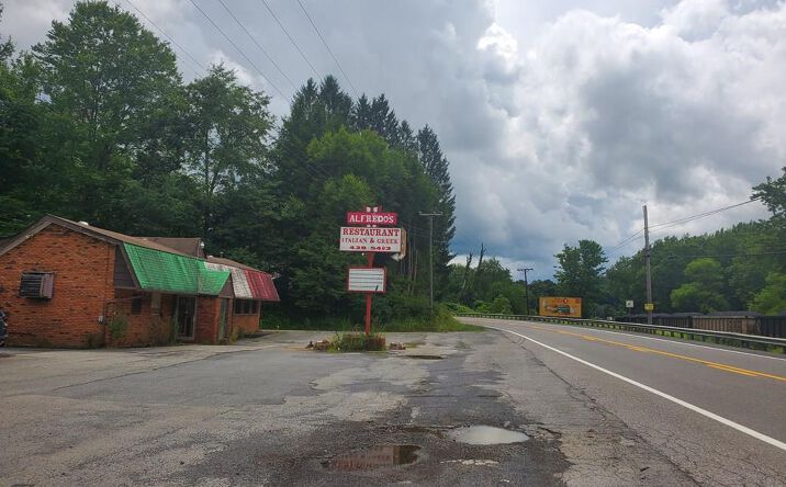 Pictures of Retail property located at 1100 Main Street, Raleigh, WV 25962 for sales - image #1
