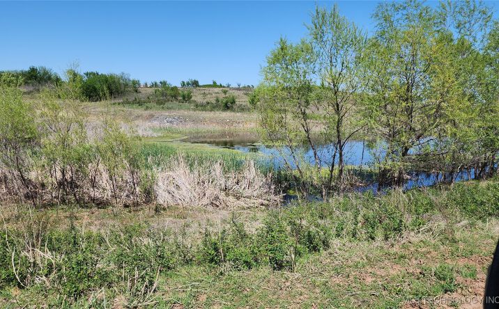 Pictures of Land property located at 48598 S Highway 18 Highway, Pawnee, OK 74058 for sales - image #1