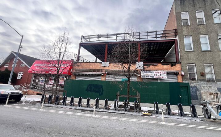 Pictures of Mixed Use, Office, Retail property located at 65-06/10/12 60th Place, New York, NY 11385 for sales - image #1
