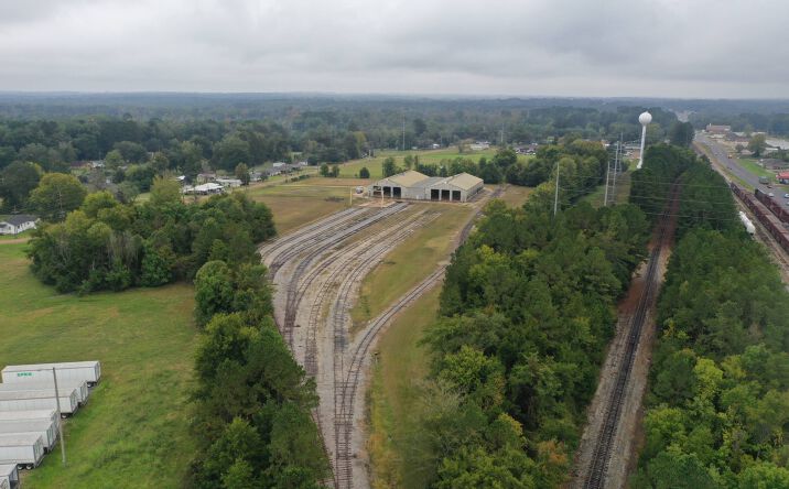Pictures of Industrial property located at 1213 S Elm St, Hodge, LA 71247 for sales - image #1