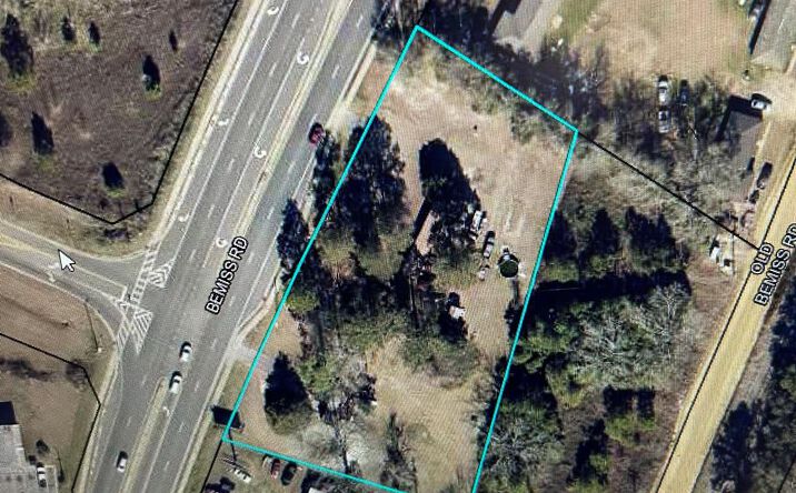 Pictures of Land property located at 1.39 Bemiss Rd., Valdosta, GA 31605 for sales - image #1