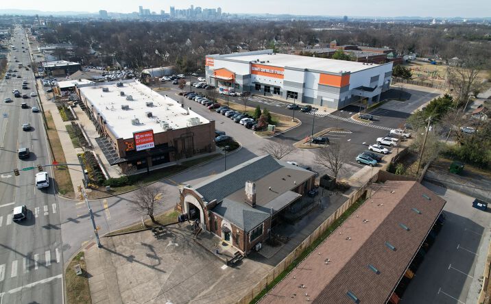 Pictures of Retail property located at 1220 Gallatin Ave, Nashville, TN 37206 for sales - image #1