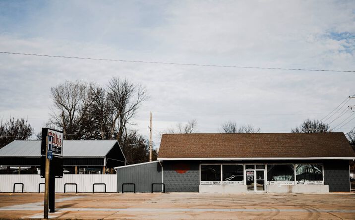 Pictures of Office property located at 1000 W Main Street, Neodesha, KS 66757 for sales - image #1