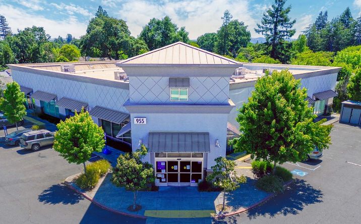 Pictures of Retail property located at 955 Stony Point Rd, Santa Rosa, CA 95407 for sales - image #1
