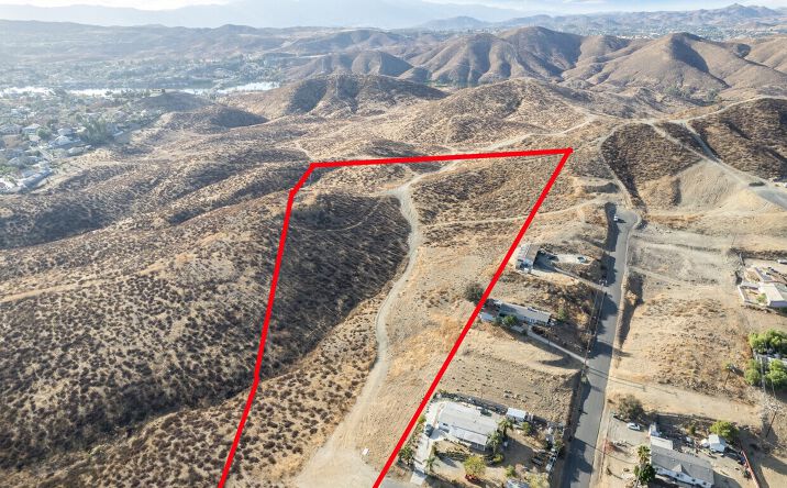 Pictures of Land property located at Idaho Pl, Menifee, CA 92587 for sales - image #1