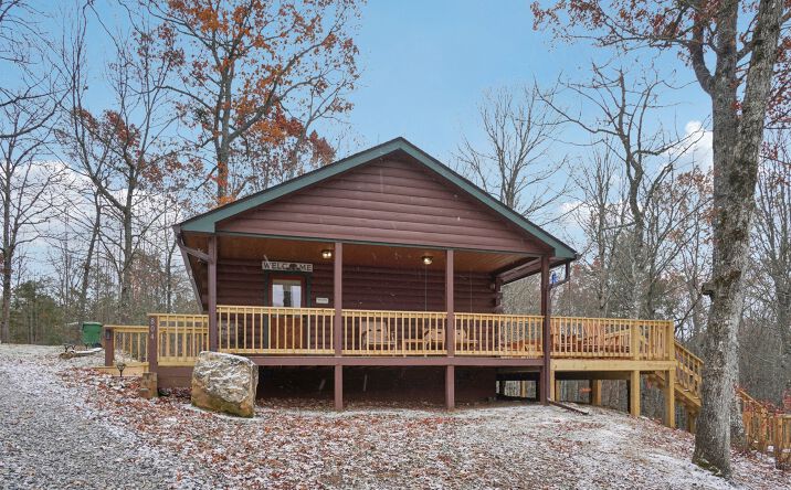 Pictures of Mixed Use, Multifamily property located at 804 Ledbetter Rd, Robbinsville, NC 28771 for sales - image #1