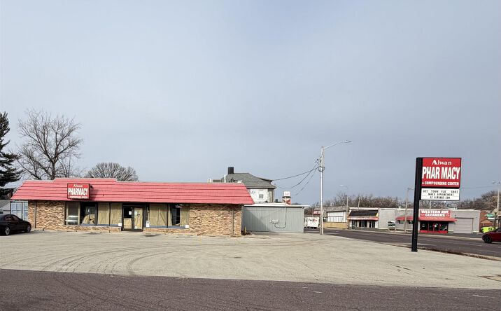 image of property at 311 N WESTERN AVE West Peoria IL 61604-5638