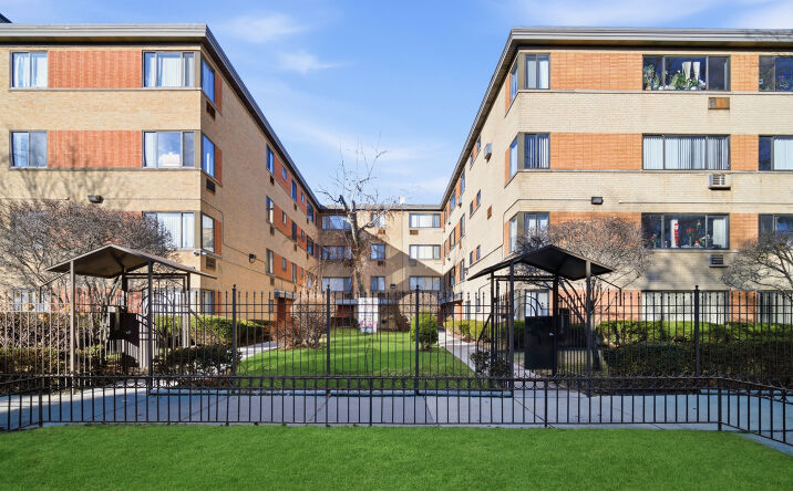 Pictures of Multifamily property located at 1508-1512 W Farwell Avenue, Chicago, IL 60626 for sales - image #1