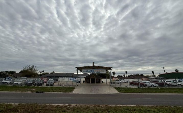 Pictures of Retail property located at 1529 W Palma Vista Drive, Palmview, TX 78572 for sales - image #1