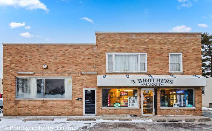 Pictures of Retail, Mixed Use property located at 242 W Jeffery Street, Kankakee, IL 60901 for sales - image #1