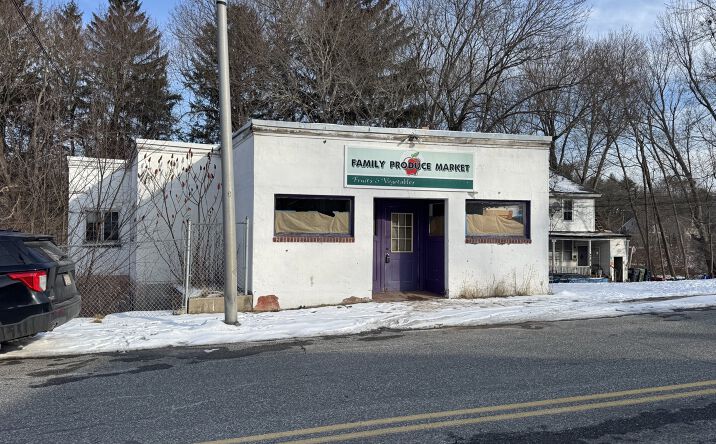 Pictures of Multifamily, Retail, Mixed Use property located at 54 Commercial St, Palmer, MA 01069 for sales - image #1