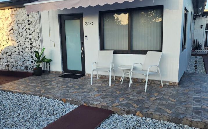 Pictures of Multifamily property located at 310-312 SW 36th Ave, Miami, FL 33135 for sales - image #1