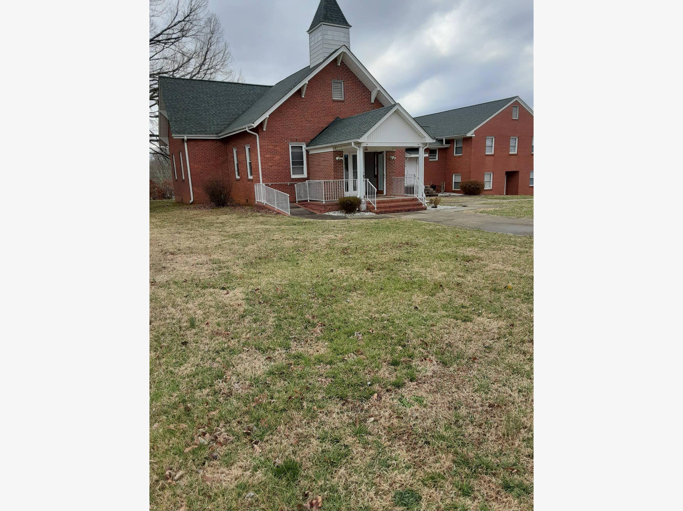 1204 Picard St  