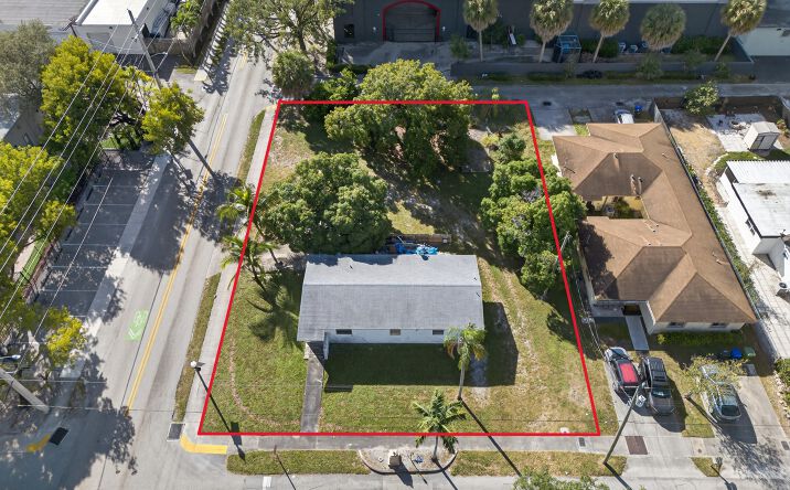 Pictures of Land property located at 900 NW 2nd Street, Fort, Fort Lauderdale, FL 33311 for sales - image #1