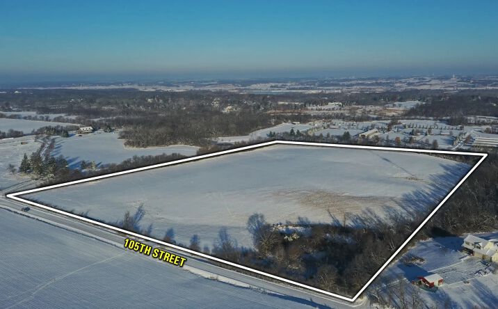 Pictures of Land property located at 105th Street, Cumming, IA 50061 for sales - image #1