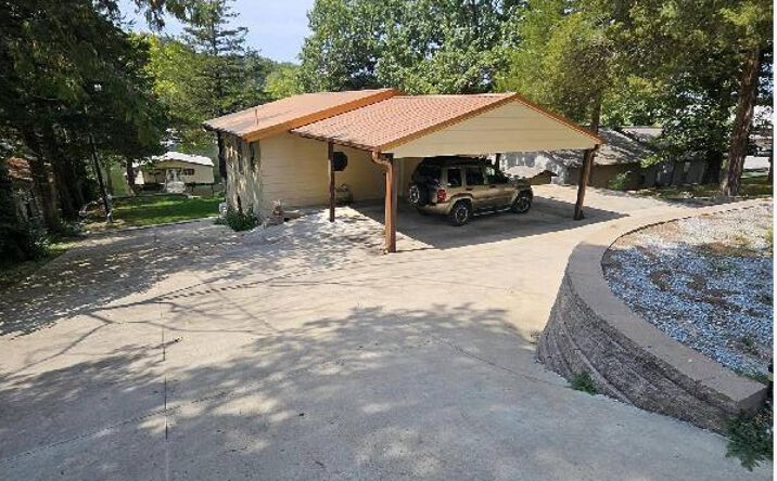 Pictures of Special Purpose property located at 5486 County Rd 366, Eucha, OK 74342 for sales - image #1